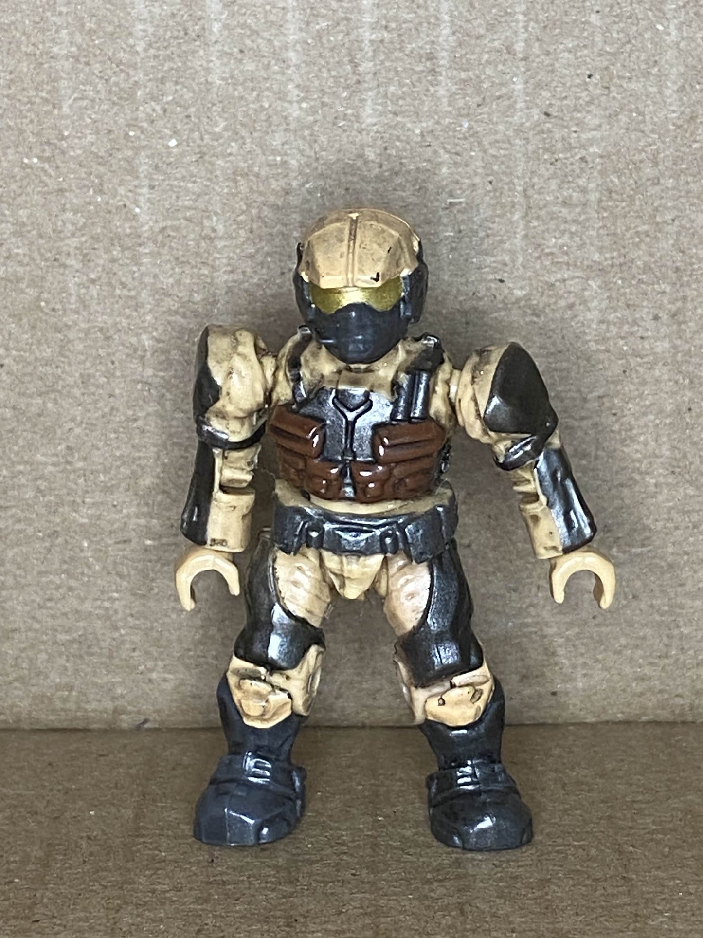Halo Wars Masked Marine (Tan, Brown Vest)