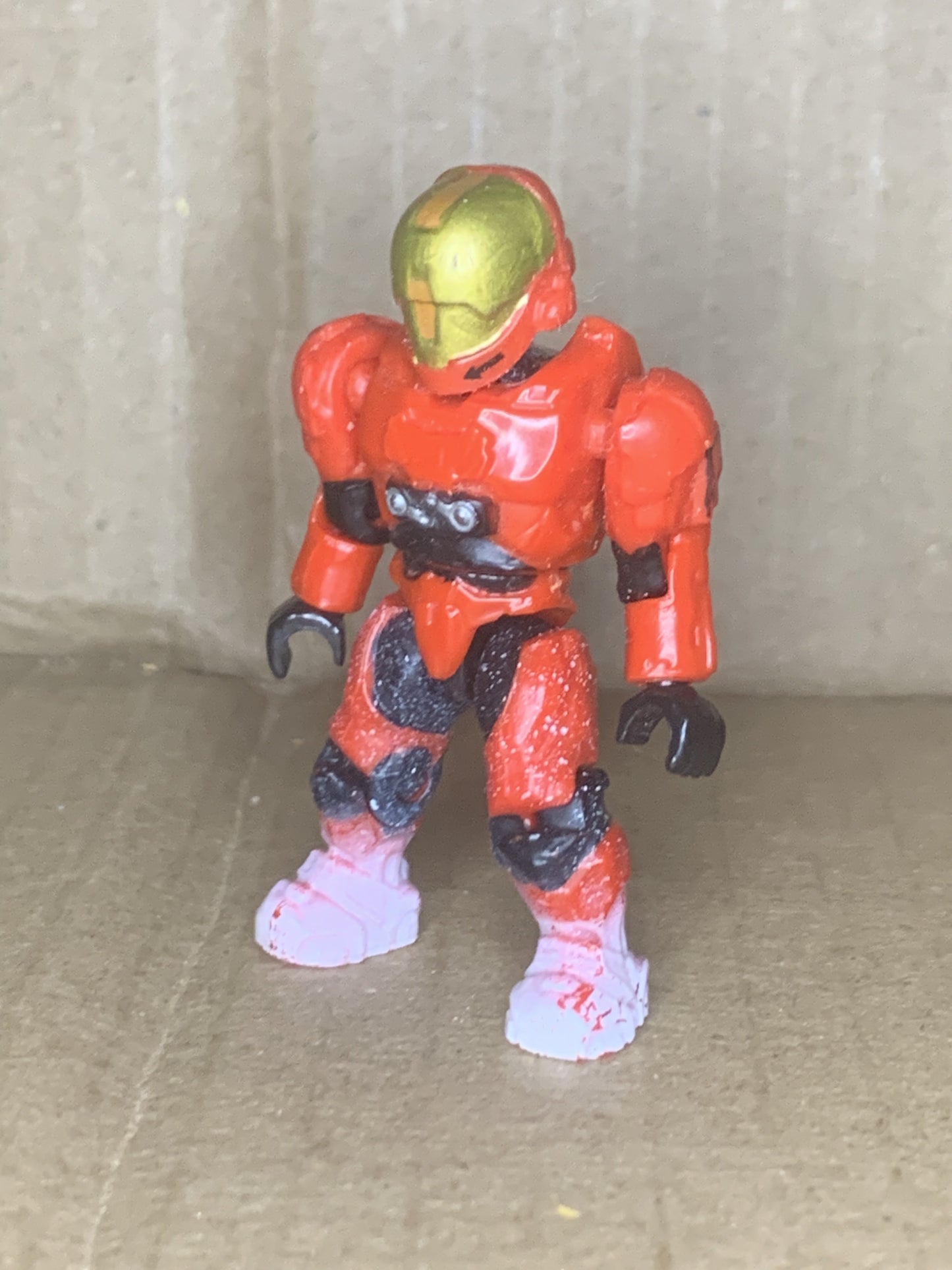 Spartan EVA (Artic Red)
