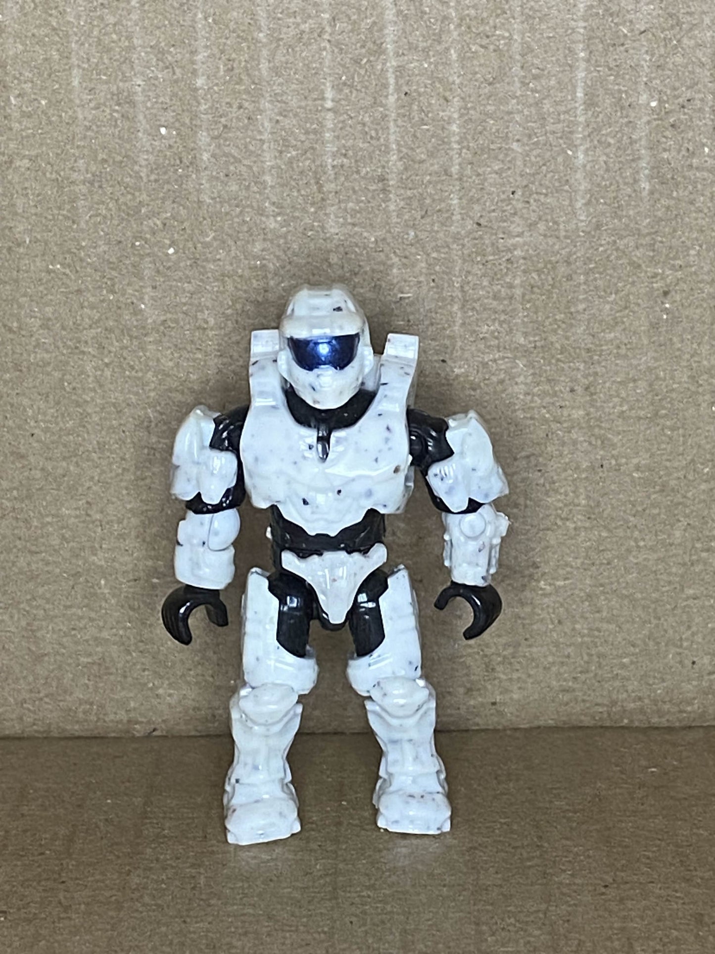 MK IV (White, Blue Visor)