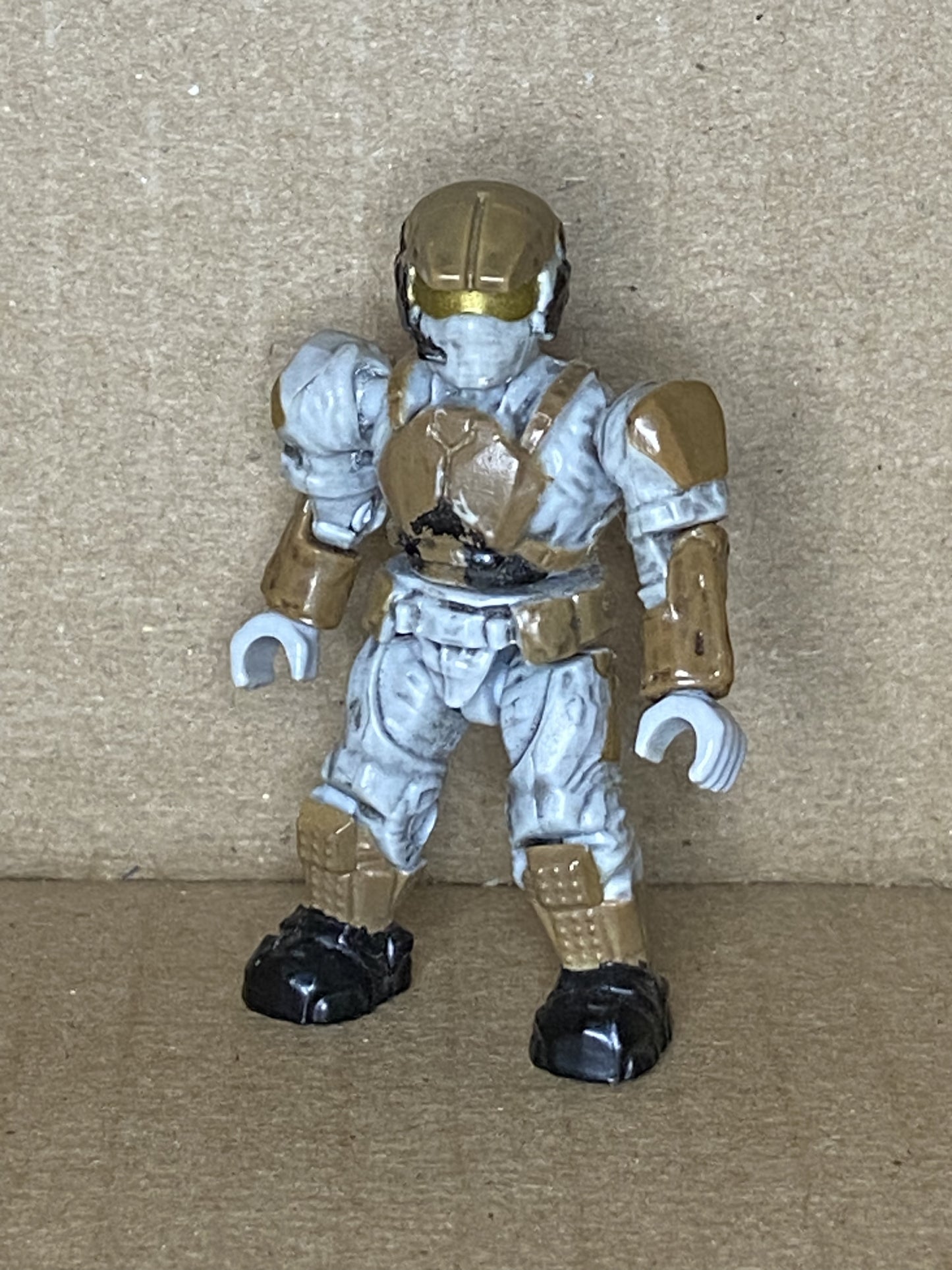 Halo Wars Masked Marine (Tan/Grey)