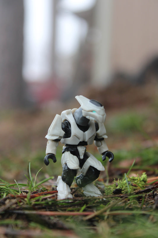 Elite Ultra (White)