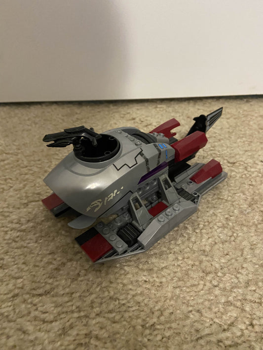 95%+ Brute Prowler (Grey/Red)