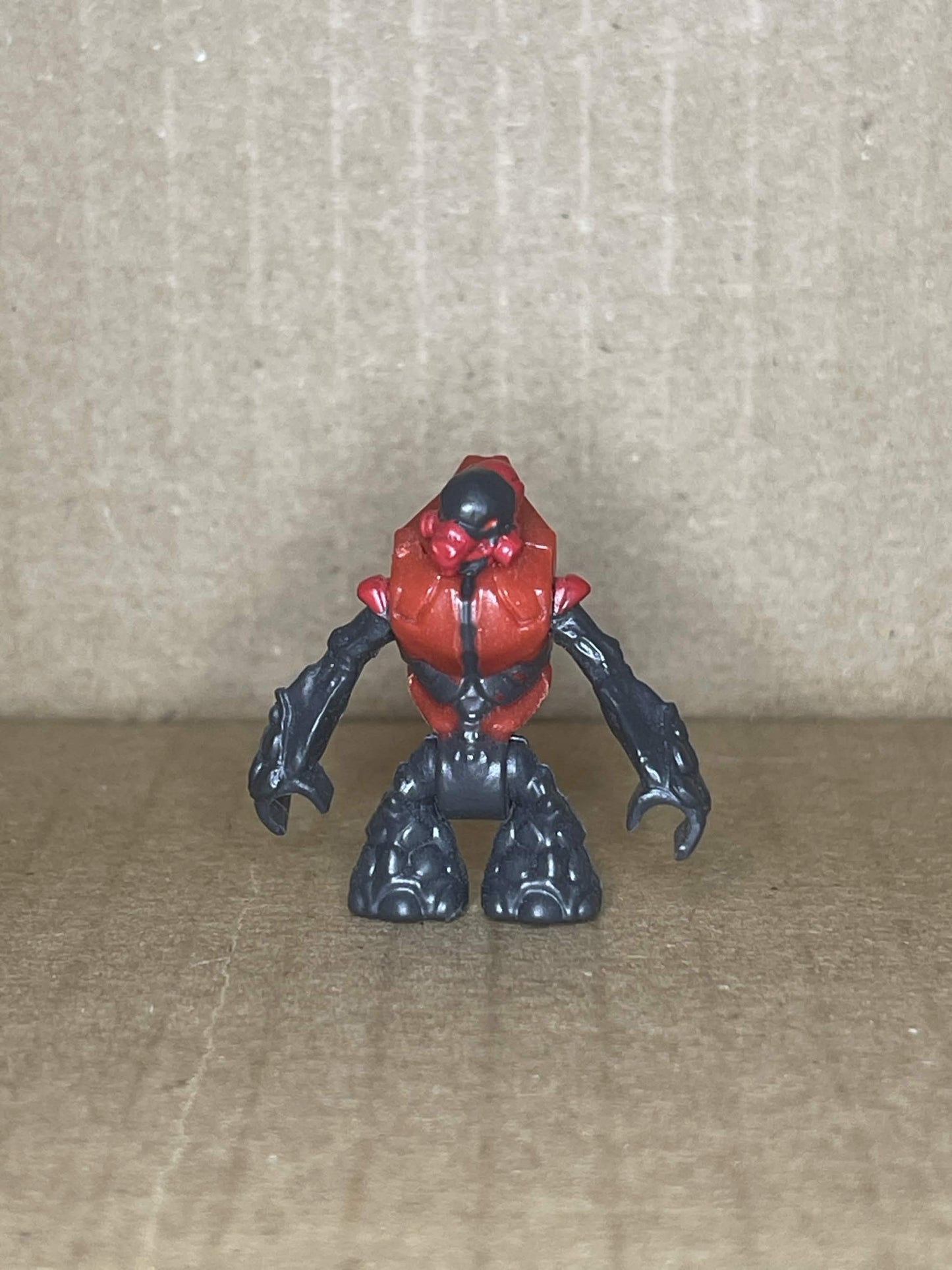 HW Grunt Minor (Light Red)