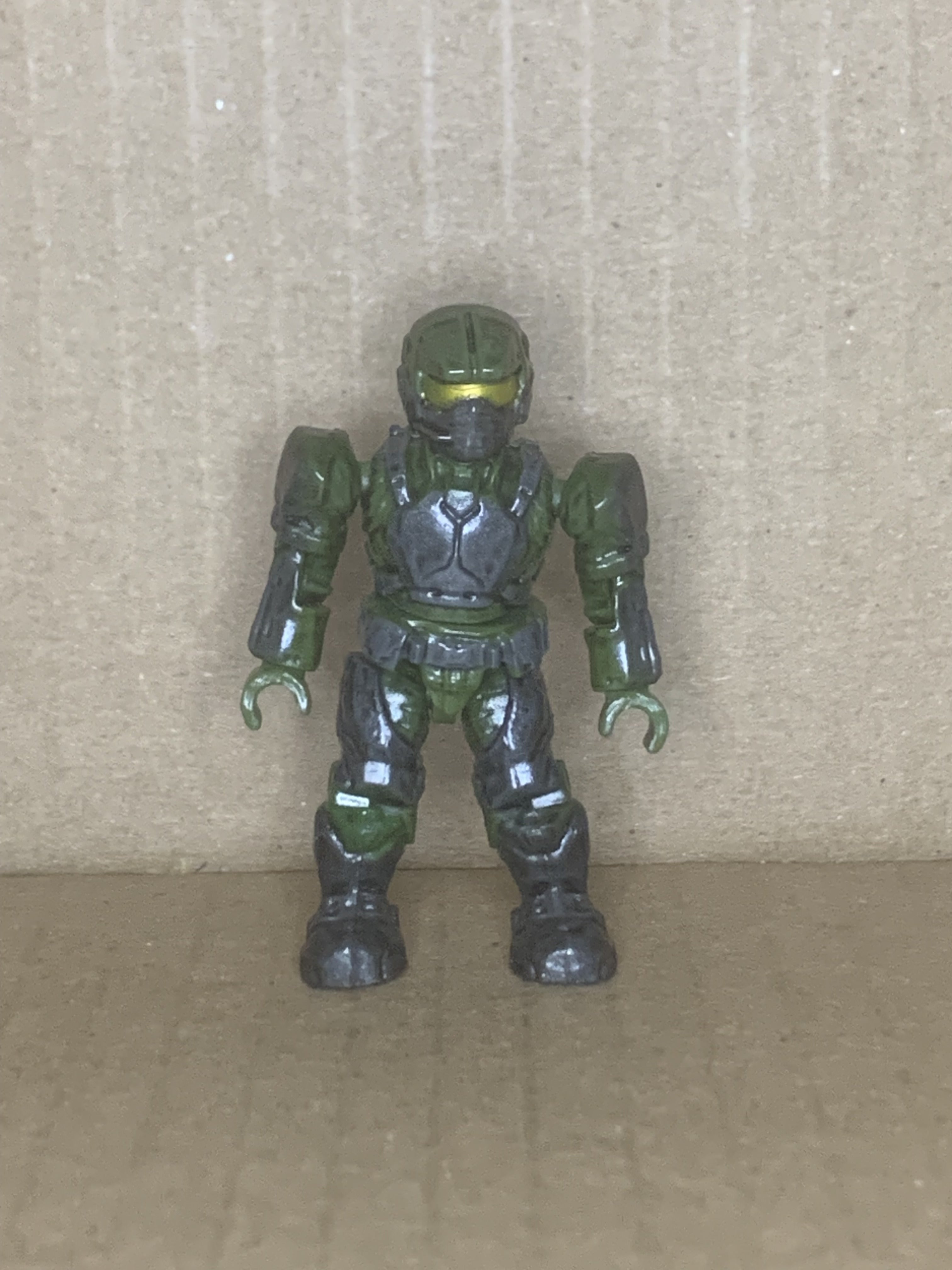 Masked Marine (Green) – Figure Forge