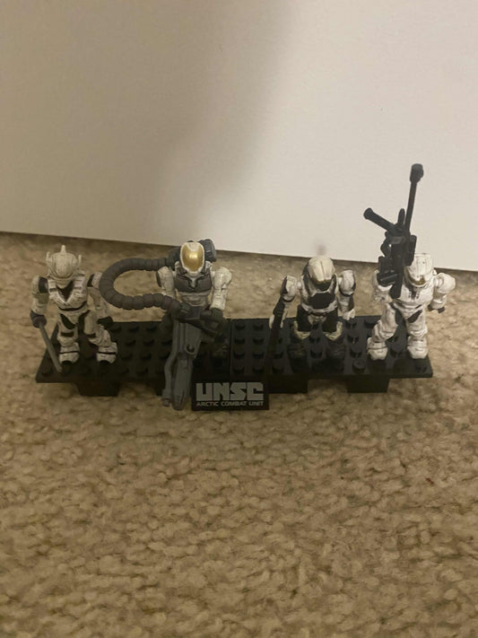 99% White Combat Unit (Open)